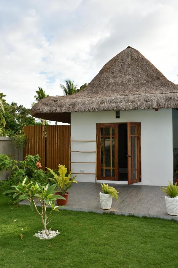 Balai Cinta Villa Panglao Exteriör bild